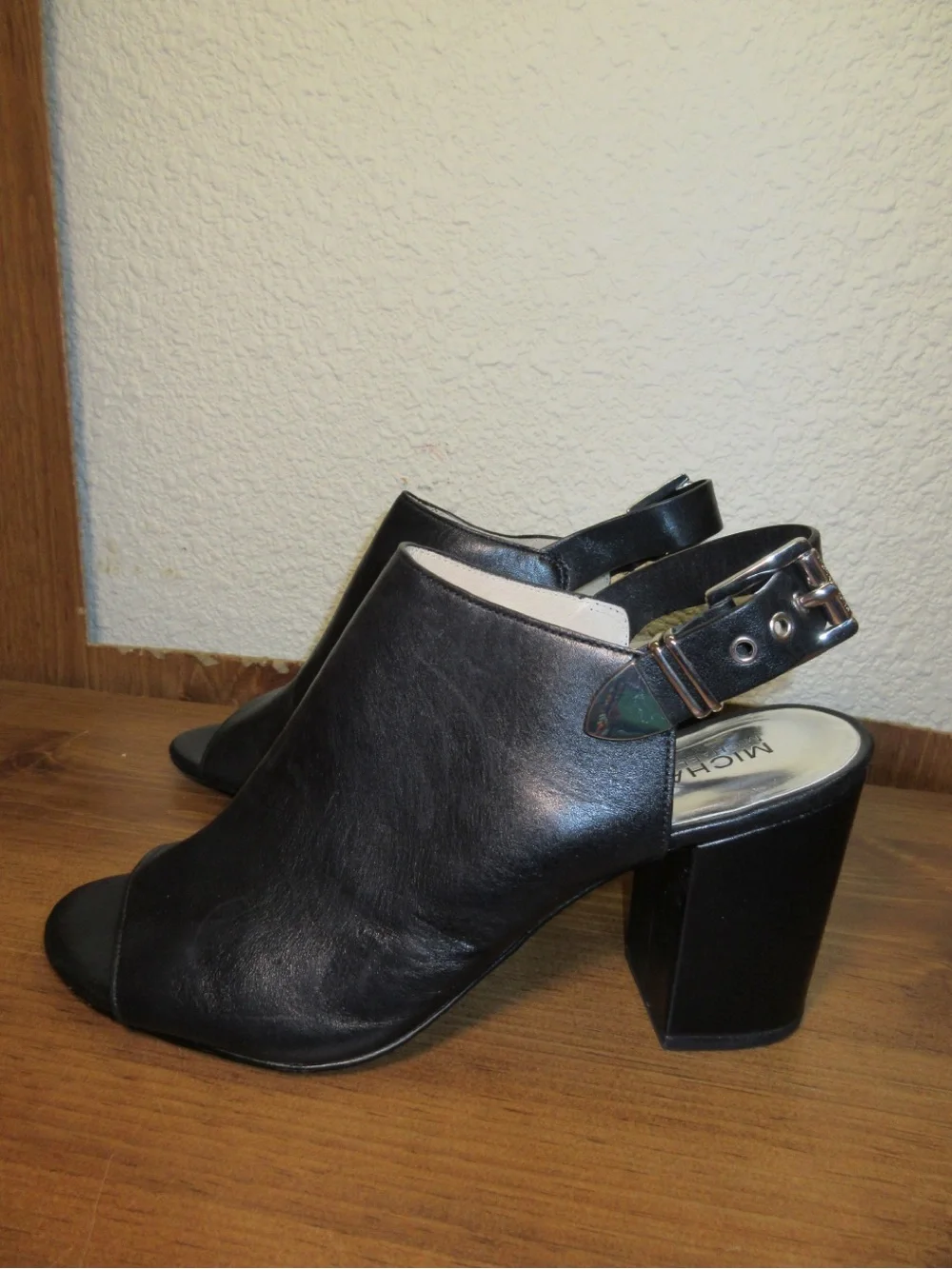 Michael Kors stylish black